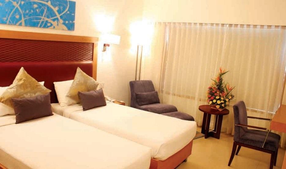 Gis Select Banjara Hill Hotel Хидерабад Екстериор снимка