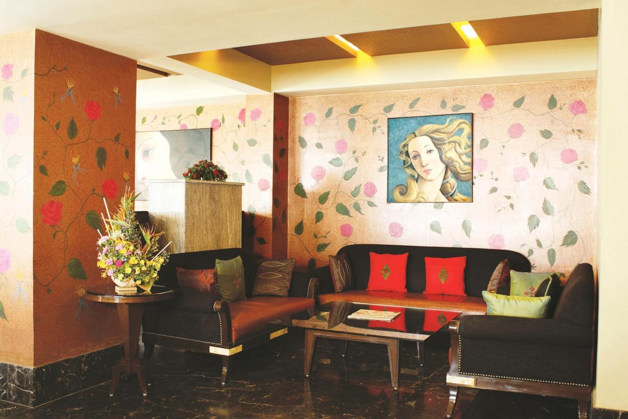 Gis Select Banjara Hill Hotel Хидерабад Екстериор снимка